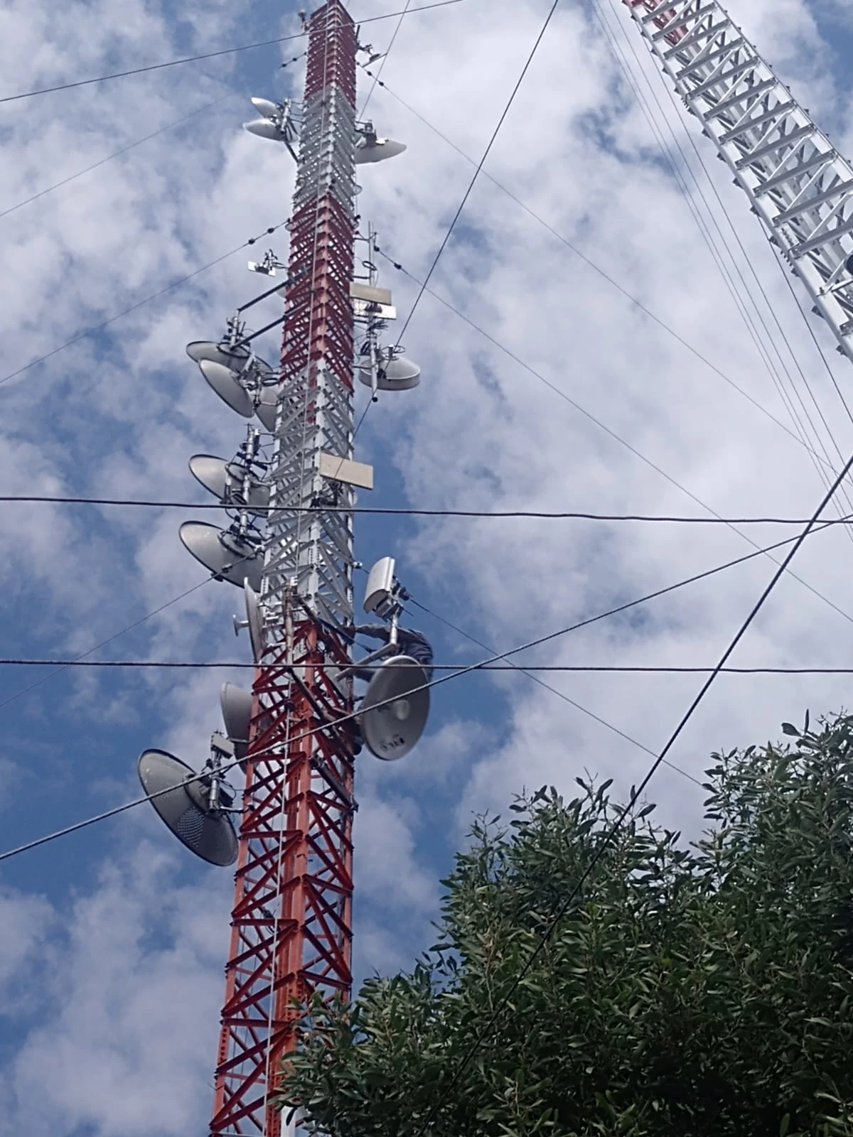 torre de comunicaciones